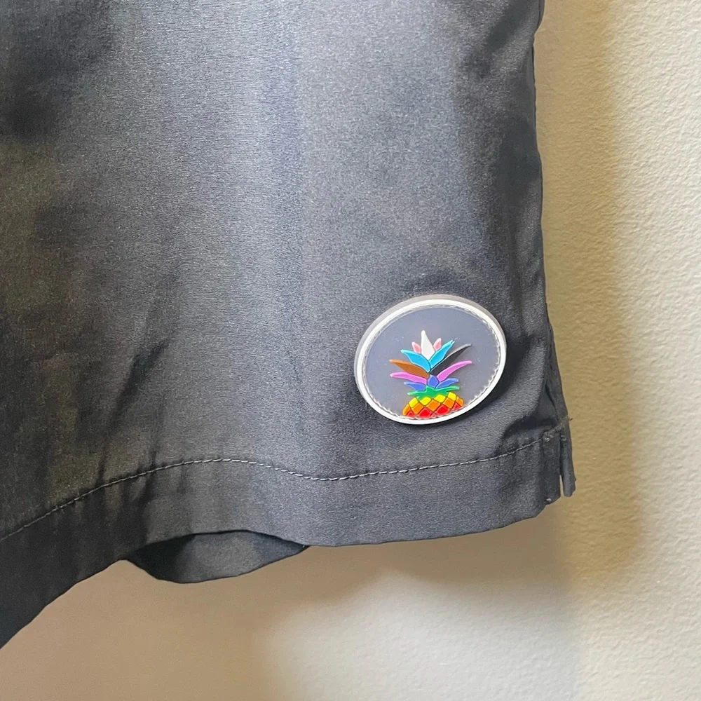 Chubbies Men's Classic Black Swim Trunk The Capes Size‎ Medium 5.5